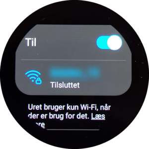 Aktiver Wi-Fi og tilslut til et Wi-Fi.